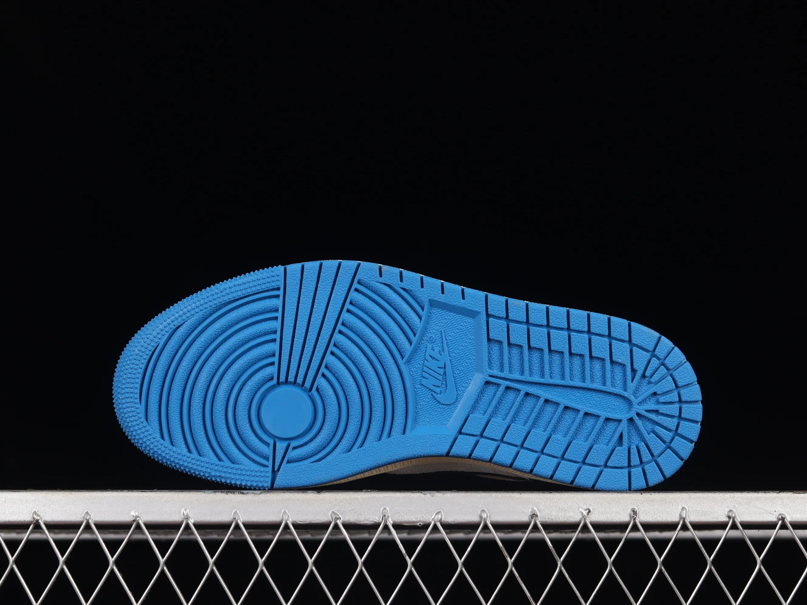 All categories Air Jordan Jordan series basketball shoes Air Jordan 1 Low Z version Air Jordan 1 Low "UNC Grey" AJ1 Joe 1 cement North Carolina blue low-top basketball shoes DZ5376-469